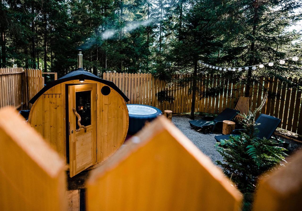Glamping Forest Edge カムニーク エクステリア 写真