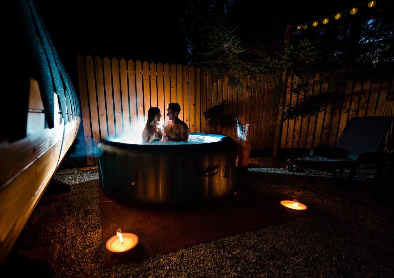 Glamping Forest Edge カムニーク エクステリア 写真