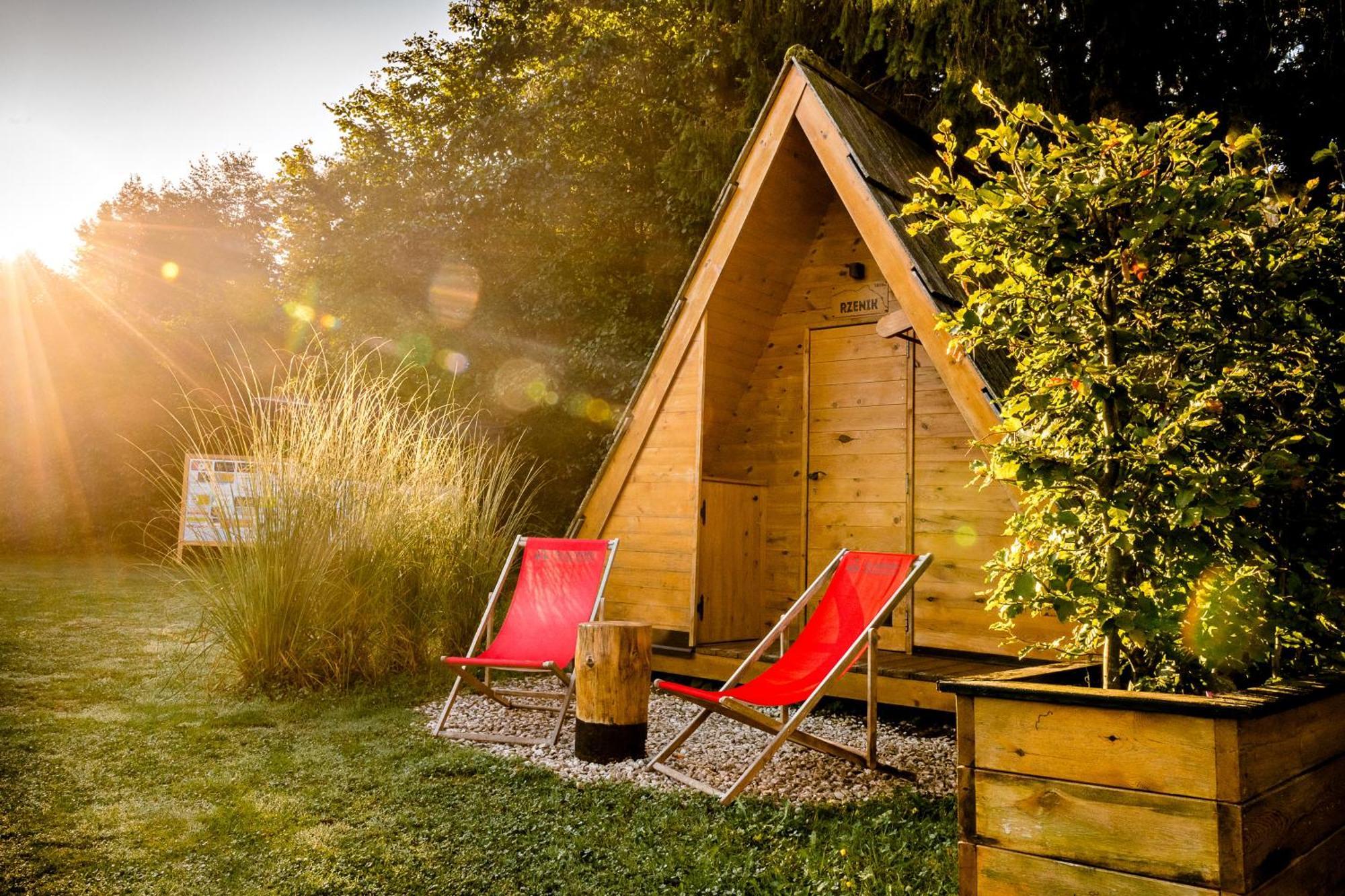 Glamping Forest Edge カムニーク エクステリア 写真